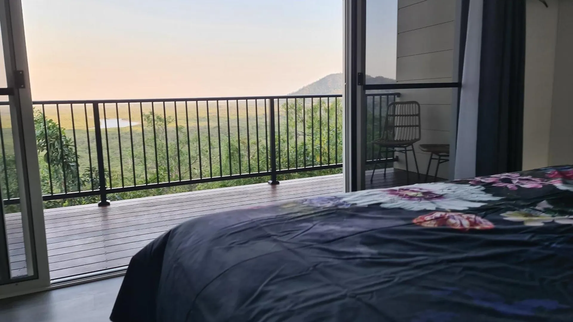 Vista Hinchinbrook Aparthotel Cardwell 0*,